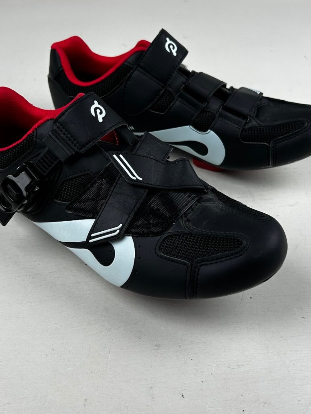 Peloton Cycling Shoes Mens EU 45 Black Red Delta Cleats